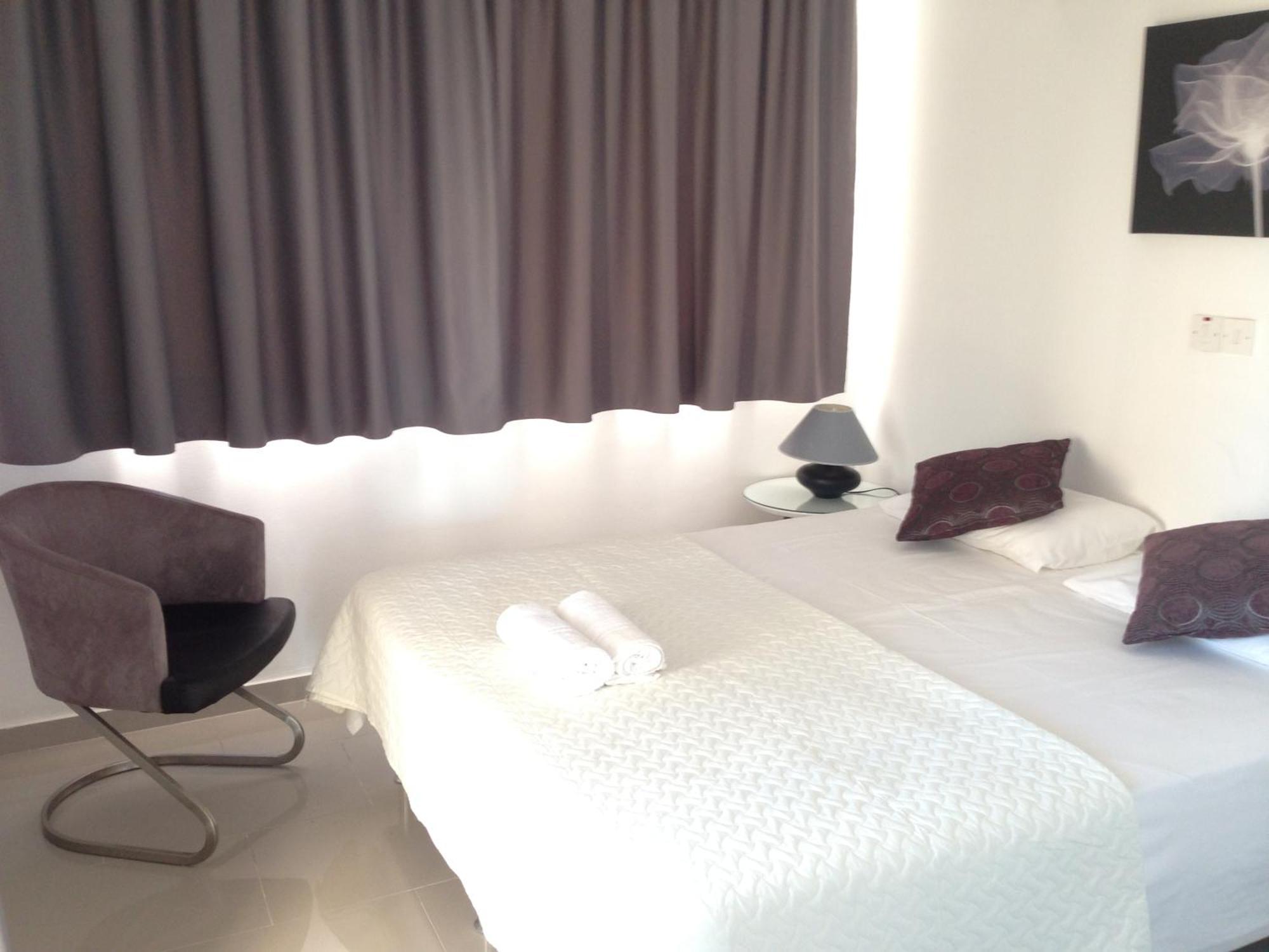 潘克利托斯旅游公寓酒店 Paphos 客房 照片